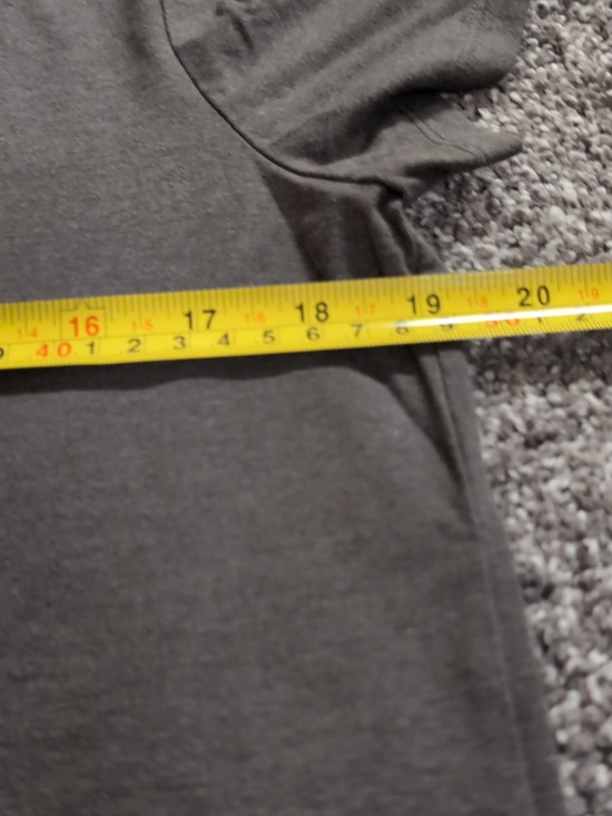 Under Armour Charcoal Gray 'Proud to Be American' Graphic Tee - Picture 9 of 9